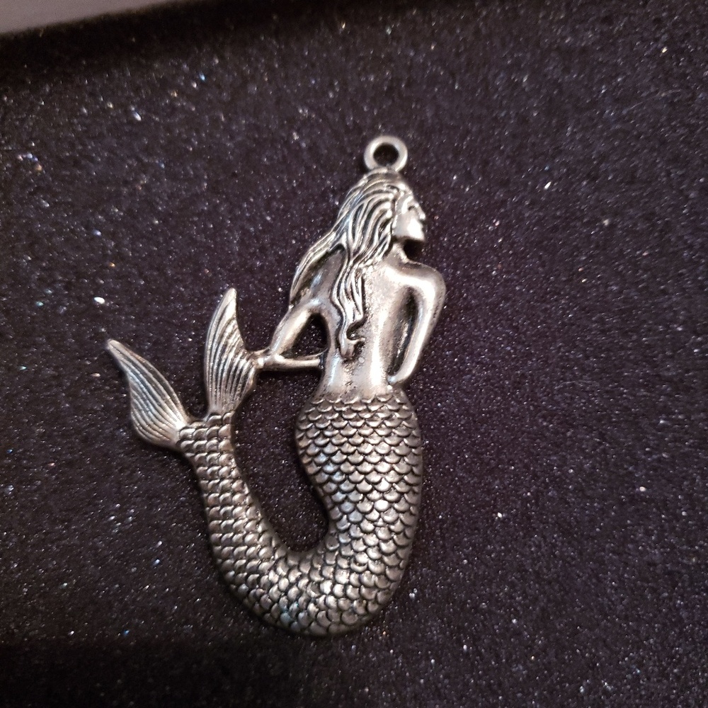 Mermaid charm